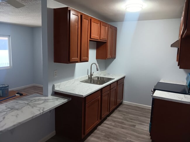 Photo - 1585 Pacific Ave Apartment