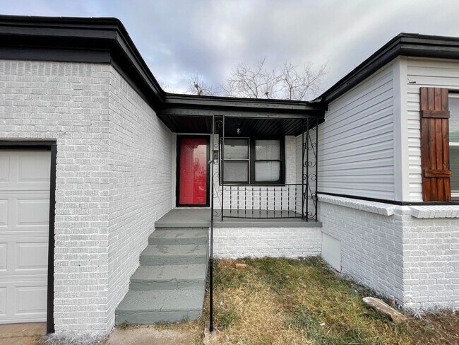 Foto del edificio - RTO-Stunning 3 bedroom Home NE 16th St. OKC