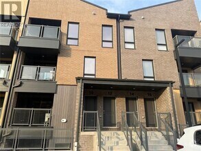Building Photo - 10 REVERIE Wy