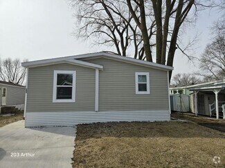 Building Photo - 203 Arthur Dr