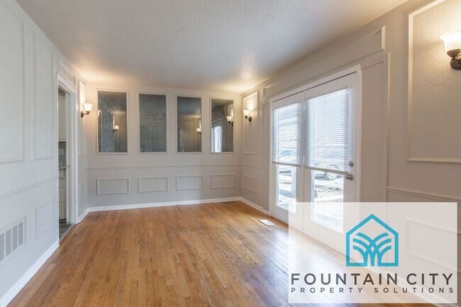 Building Photo - 629 Gallatin St