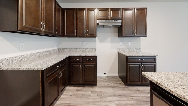 Foto del edificio - Stunning 2BR/2BA Duplex for Rent in Palm C...