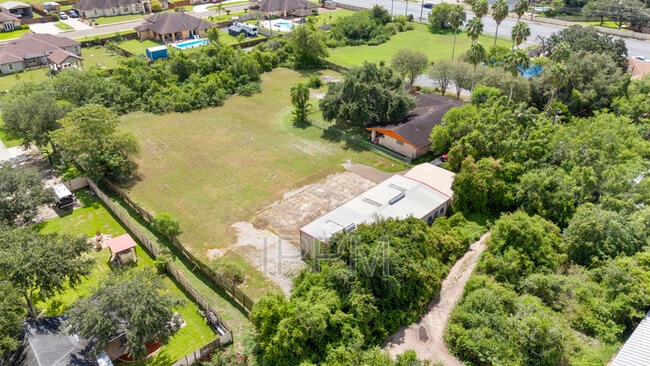 Building Photo - 16413 Wilson Rd