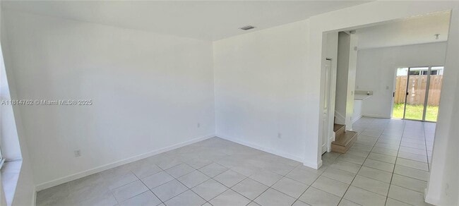 Foto del edificio - 1737 SE 26th Ter