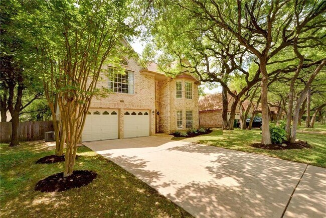 Foto del edificio - Stunning 4 Bedroom, 2.5 Bath Home in Milwo...