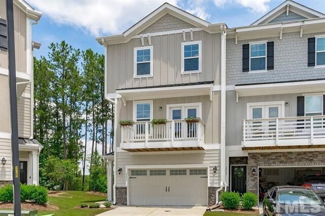 Foto del edificio - 2223 Chattering Lory Ln