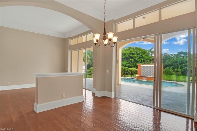 Building Photo - 10020 Magnolia Pointe