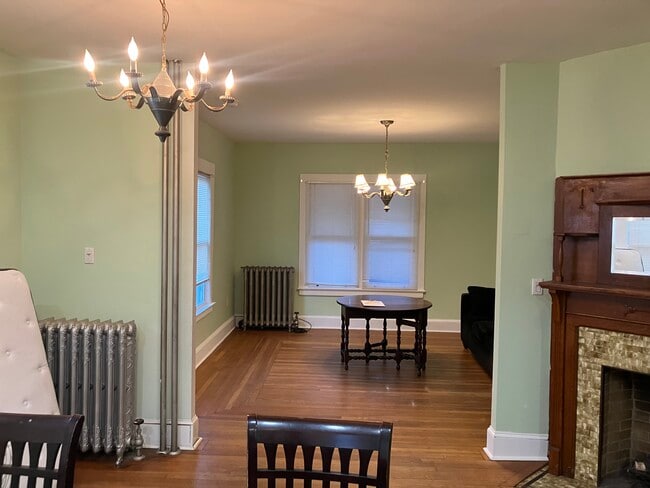 Foto del edificio - 32 Huntington St