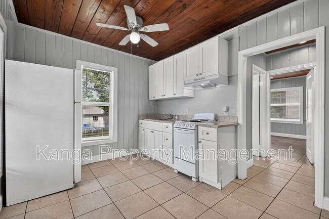 Foto del edificio - 887 7th St
