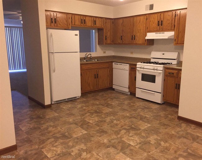 Building Photo - 1400 N Rock Run Dr