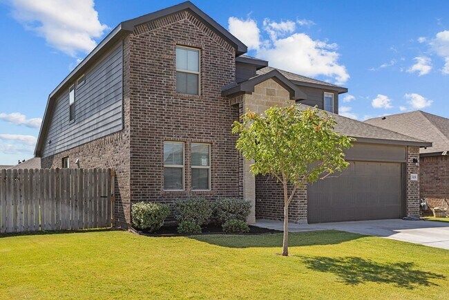 Building Photo - 7418 Horton Ranch Rd