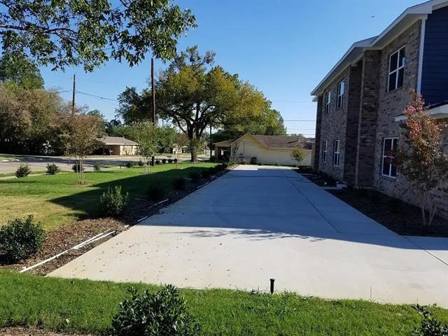 Foto del edificio - 1102 S Mesquite St