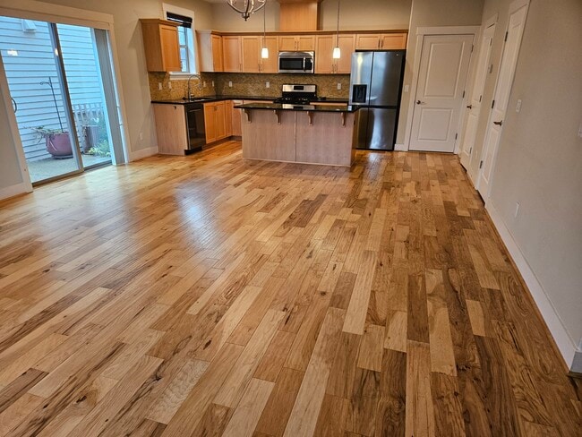 Building Photo - 11516 SW Berlin Ave