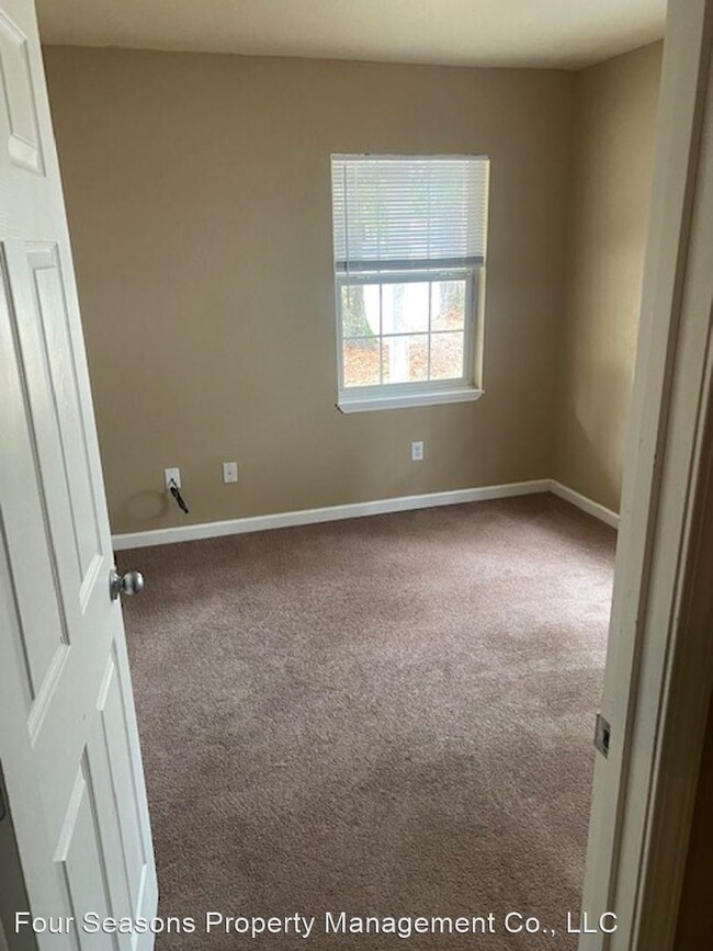 Building Photo - 3 br, 2 bath House - 700 Beverly Drive