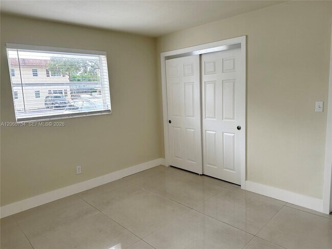 Foto del edificio - 5211 SW 91st Ave