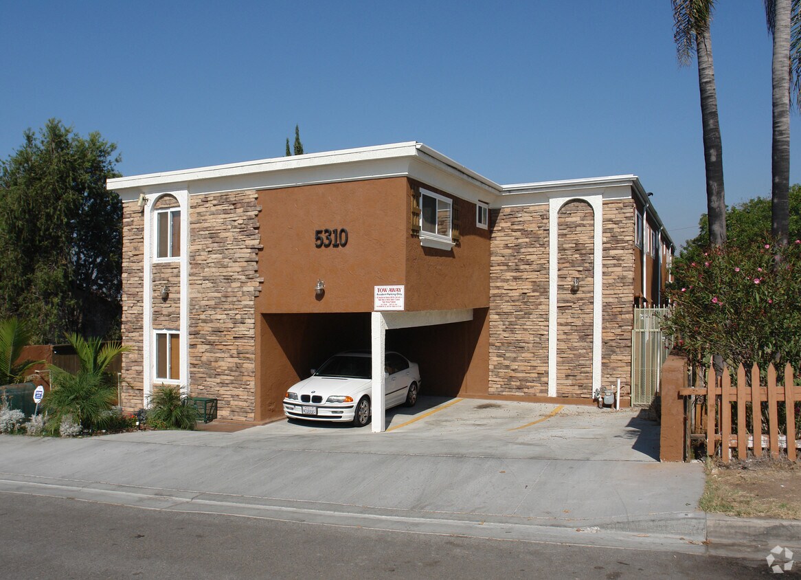 Primary Photo - 5310 Rex Ave