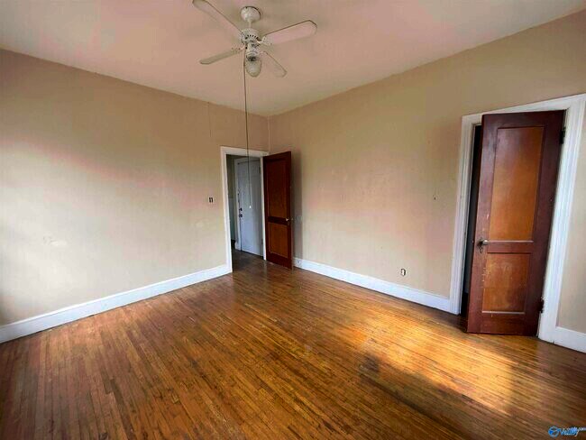 Foto del edificio - 213 Wilson St NE