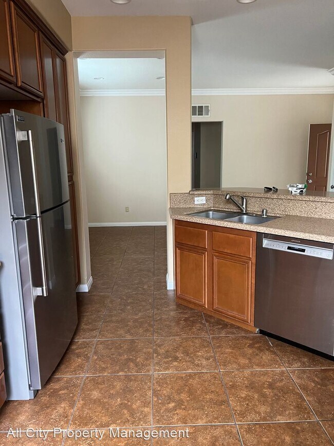 Foto del edificio - 3 br, 3 bath House - 3690 W Scribner Ln