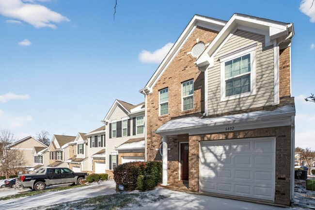 Building Photo - 6402 Terrace View Ct