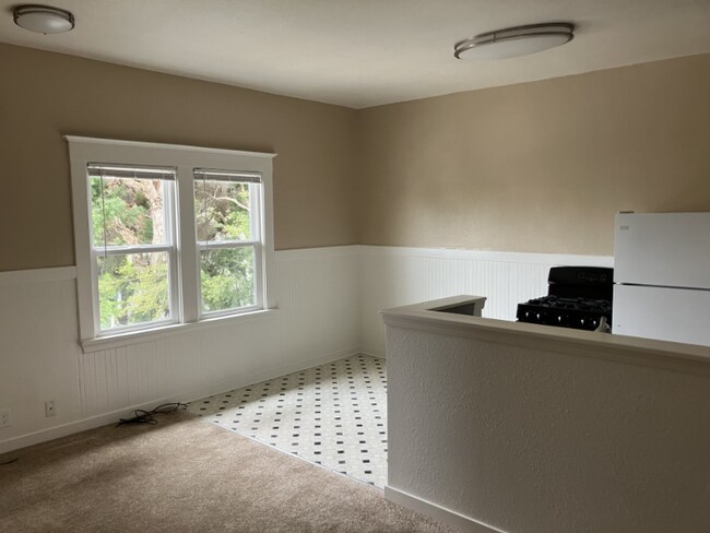 Foto del edificio - 1526 Everett St