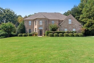 Building Photo - 5615 Habersham Valley