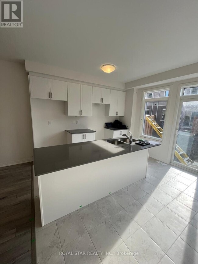 Photo du bâtiment - 474 Provident Wy