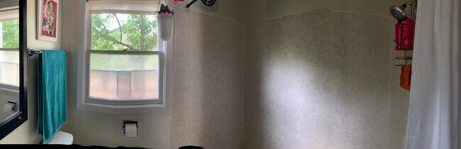 bedroom 1 - 4820 NE 78th Pl