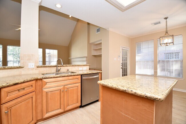 Foto del edificio - 5322 Pebble Way Ln