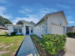 Foto principal - 1625 Hudderfield Cir E