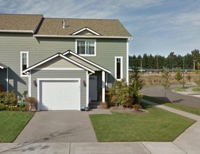 Building Photo - 2910 Alyssa Ct SE