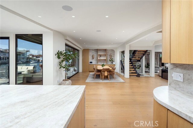 Foto del edificio - 16511 Carousel Ln