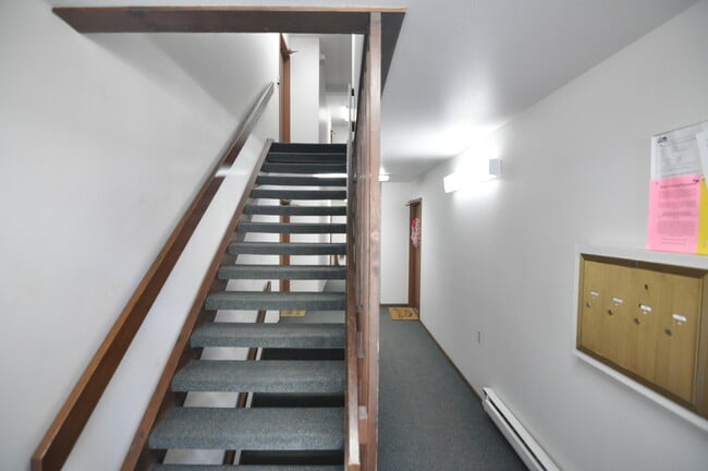 Building Photo - 5309 Brody Dr
