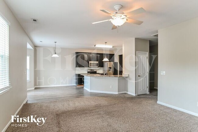 Foto del edificio - 4704 Sandtyn Dr