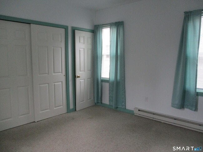 Building Photo - 76 Dog Hill Rd