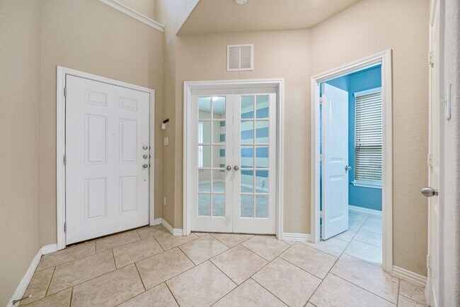 Foto del edificio - 4 Bedroom/2.5 Bath Wortham Oaks Subdivision