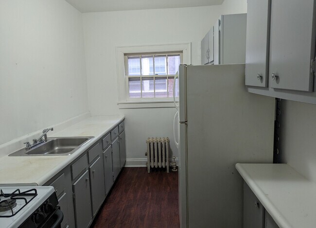 Foto del edificio - 1055 Cove Ave