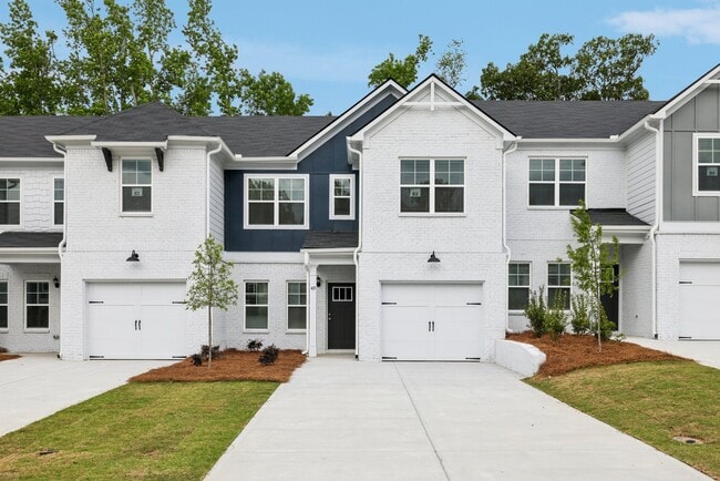 Building Photo - Parkway Pointe
