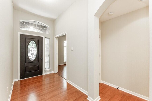 Building Photo - 4615 Plantation Colony Dr