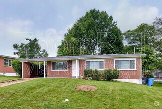 Building Photo - 2700 Steeplechase Ln