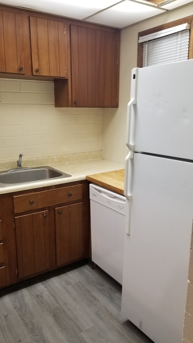 Foto del edificio - 2772 University Ave