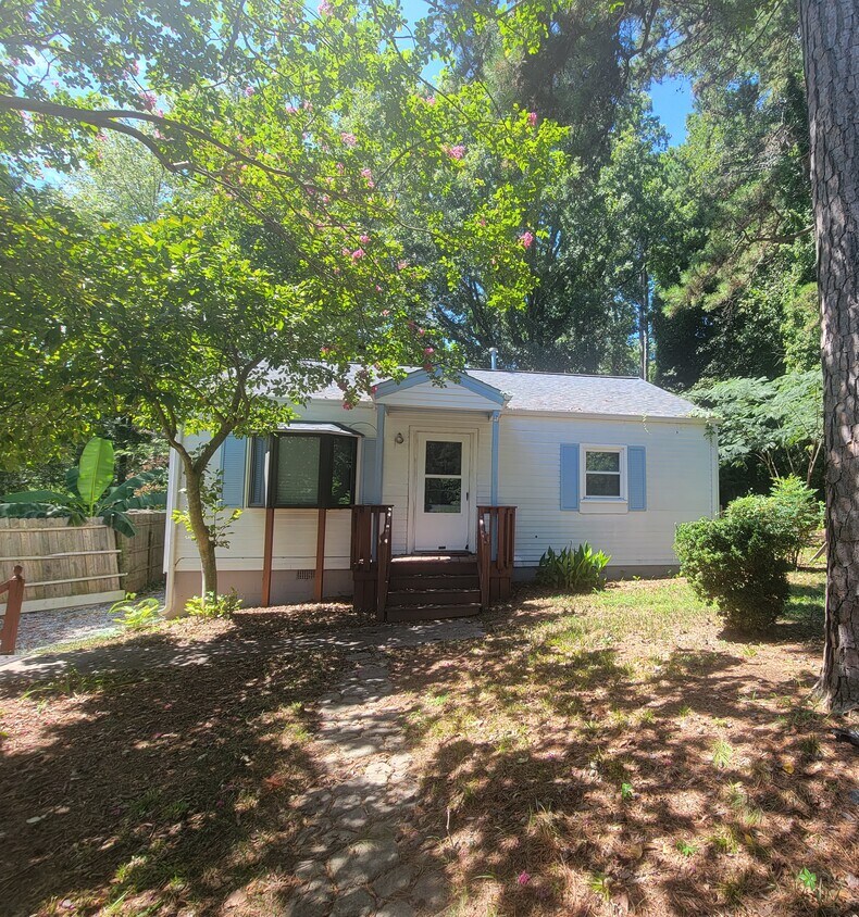 Front of house - 3931 Overland Hts