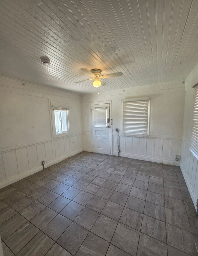 Building Photo - 4669 35th St