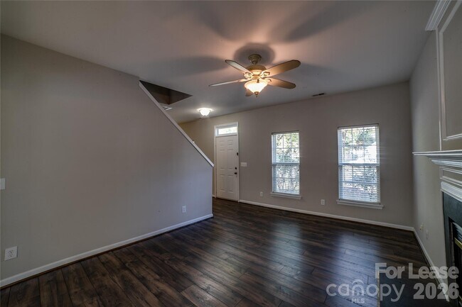 Foto del edificio - 6434 Gatesville Ln
