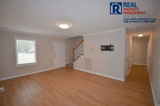 Building Photo - Beautiful updated 4BD 2BA home! With bonus...