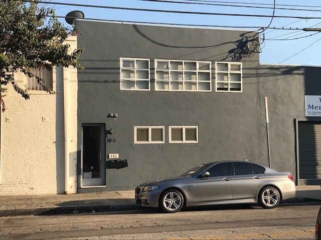 Foto principal - 11810 Ohio Ave