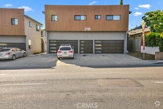 Building Photo - 2118 Manhattan Beach Blvd