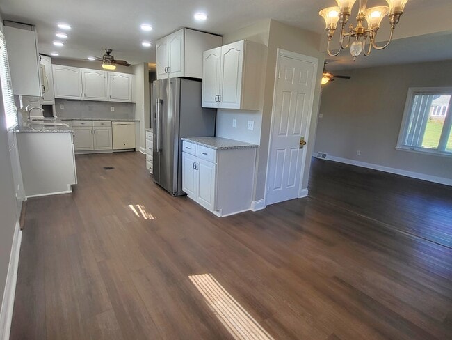 Dining room view to kitchen and living room - 1429 Virginia Ave