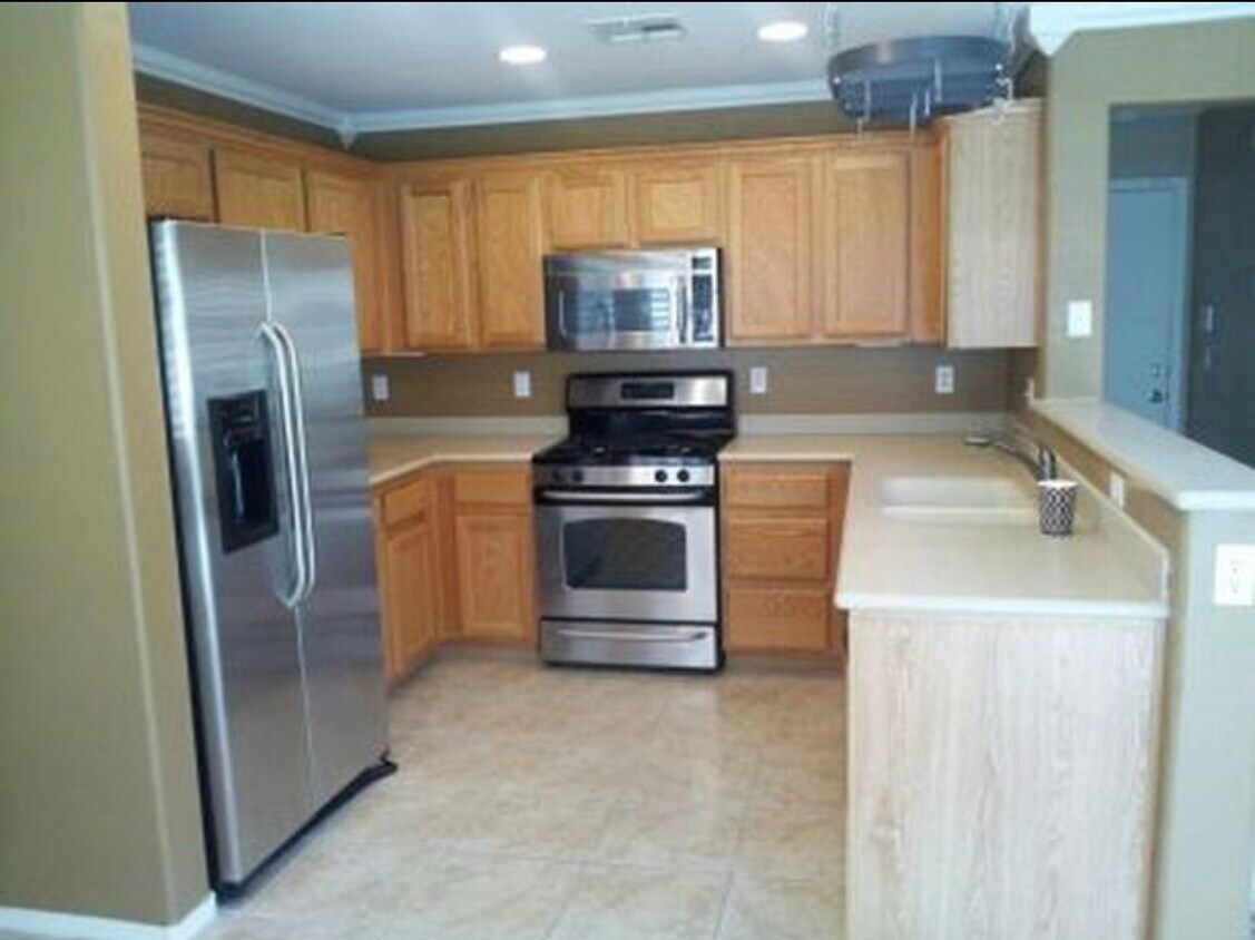 Building Photo - 8321 W Wildwood Glen Dr