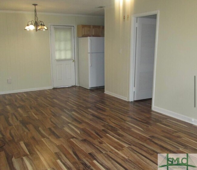 Foto del edificio - 1513 Cloverdale Dr