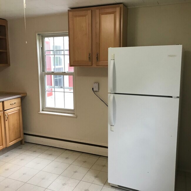 Kitchen - 1057 Co Rd 521